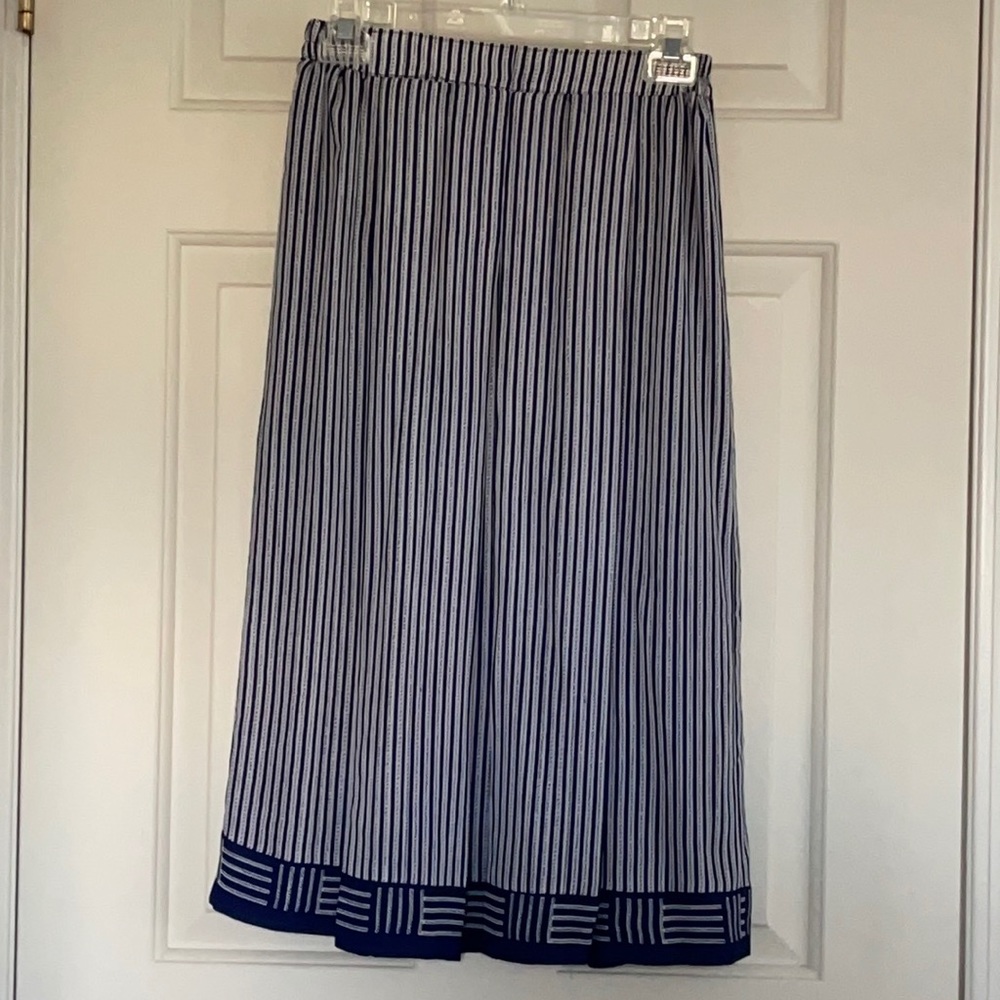 Custom Made Elastic Waist Skirt